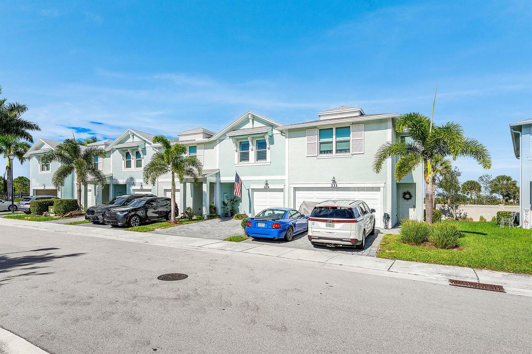 004-329SoutheastHalifaxLane-Stuart-FL-34
