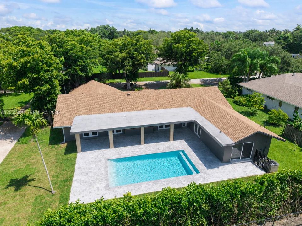 For Sale: $1,250,000 (4 beds, 3 baths, 2817 Square Feet)