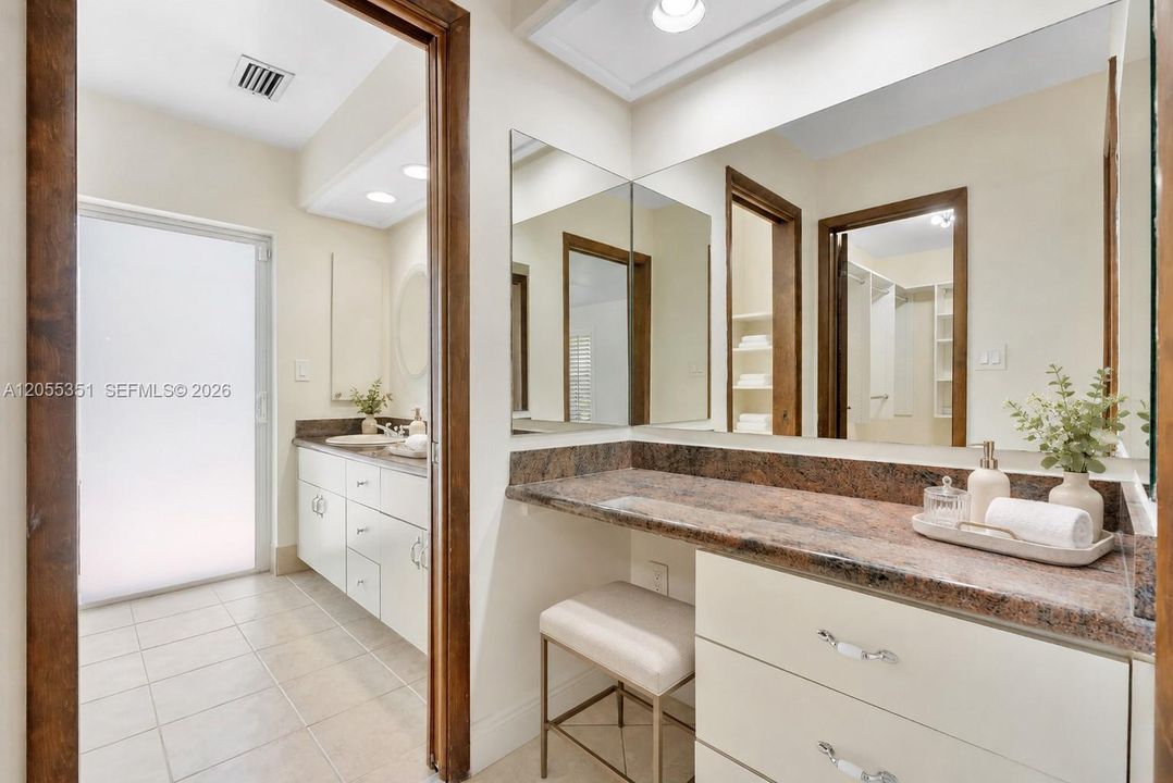 For Sale: $1,250,000 (4 beds, 3 baths, 2817 Square Feet)