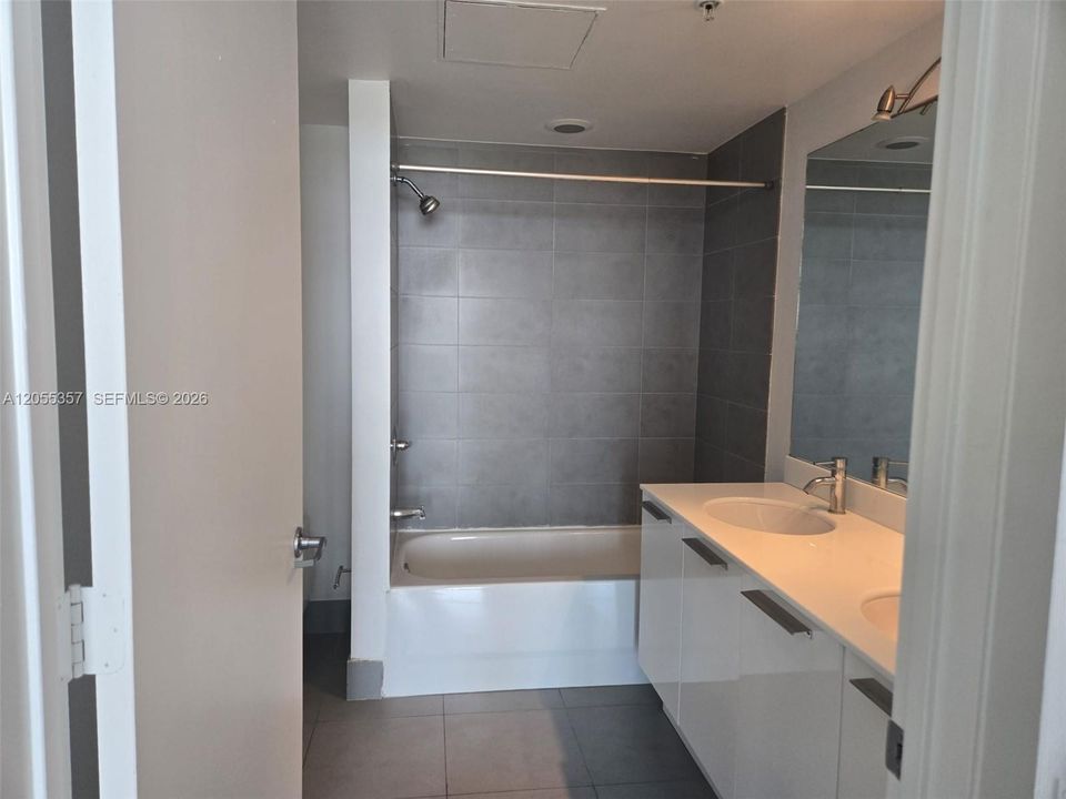 В аренду: $2,900 (1 спален, 1 ванн, 754 Квадратных фут)