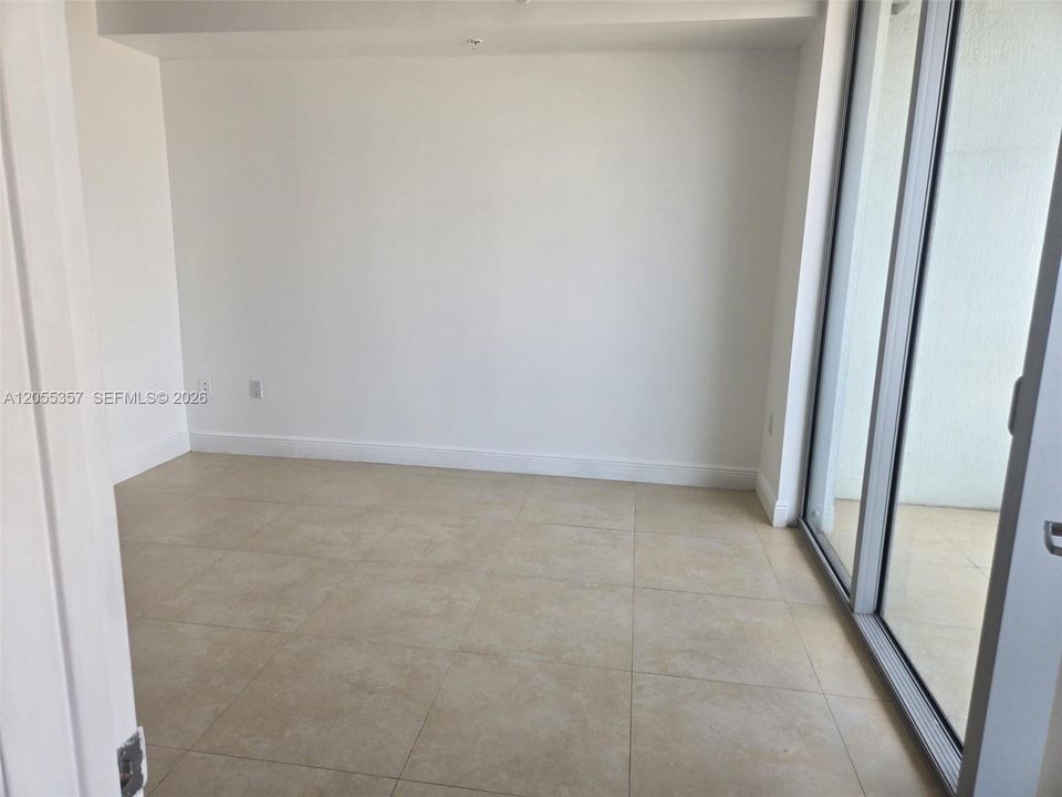 В аренду: $2,900 (1 спален, 1 ванн, 754 Квадратных фут)