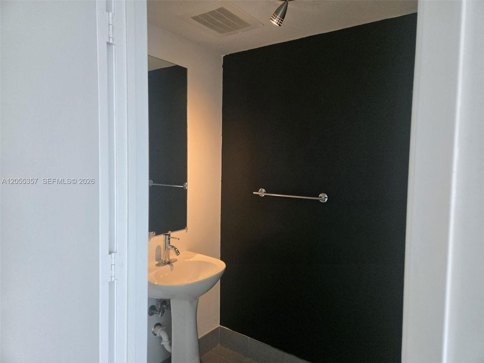 В аренду: $2,900 (1 спален, 1 ванн, 754 Квадратных фут)