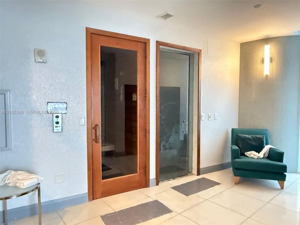 For Rent: $5,500 (2 beds, 2 baths, 1348 Square Feet)