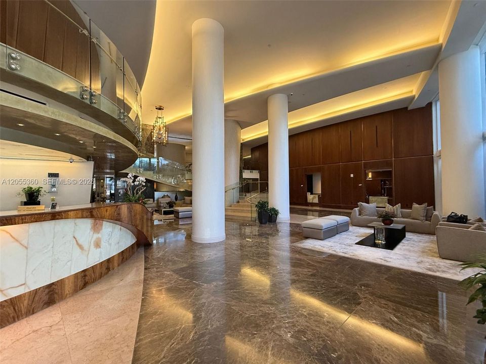 For Rent: $5,500 (2 beds, 2 baths, 1348 Square Feet)