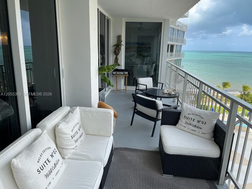 For Rent: $16,000 (3 beds, 3 baths, 2366 Square Feet)