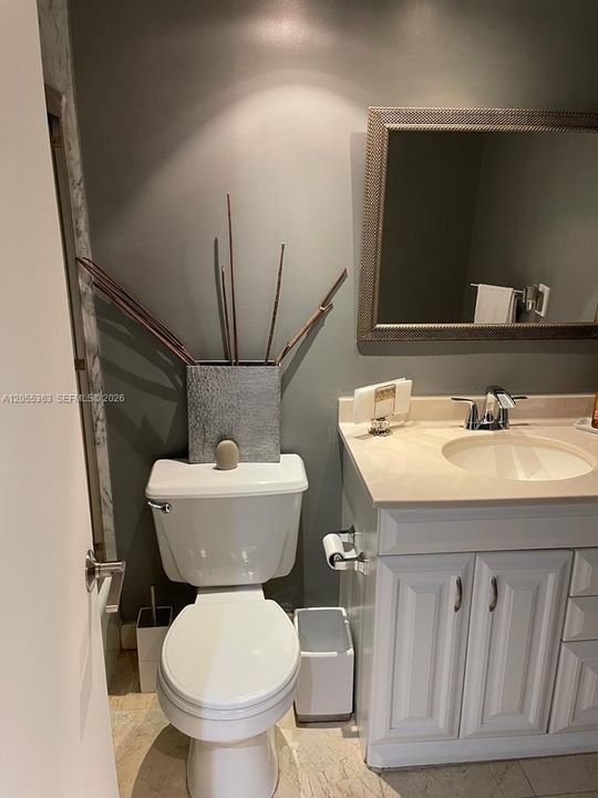 For Rent: $16,000 (3 beds, 3 baths, 2366 Square Feet)