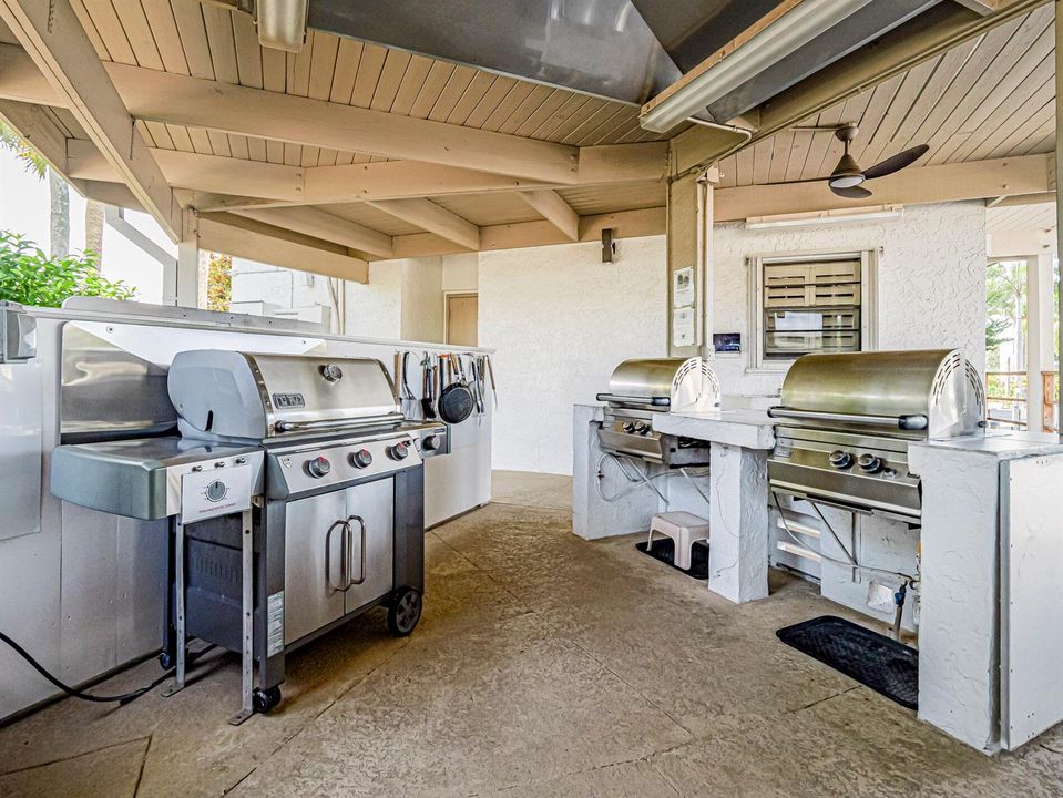 Community Grills