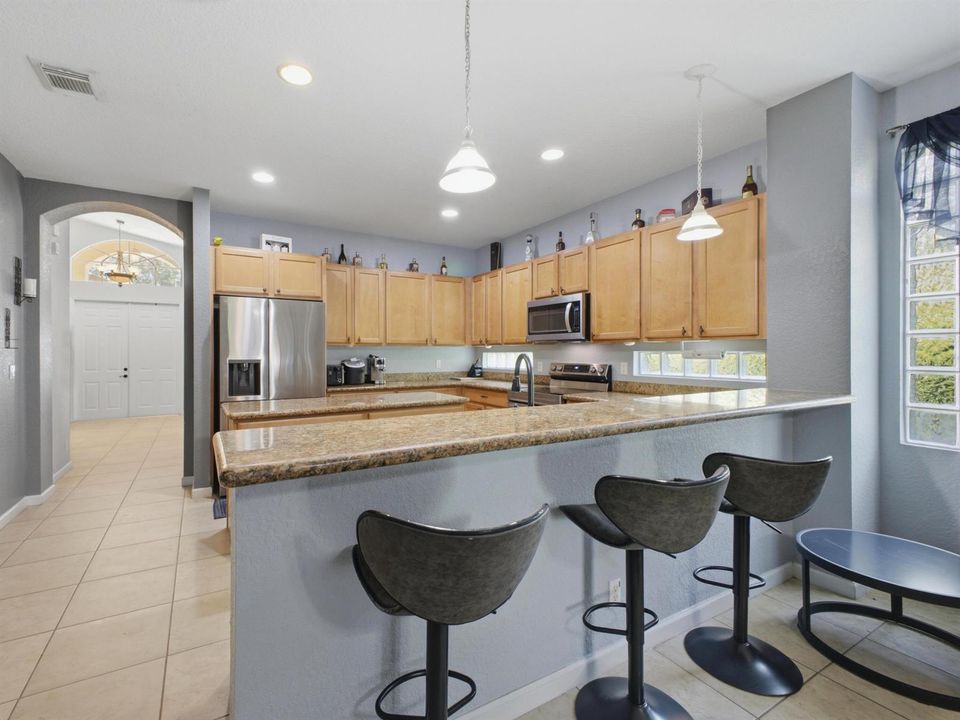 Kitchen_Foyer