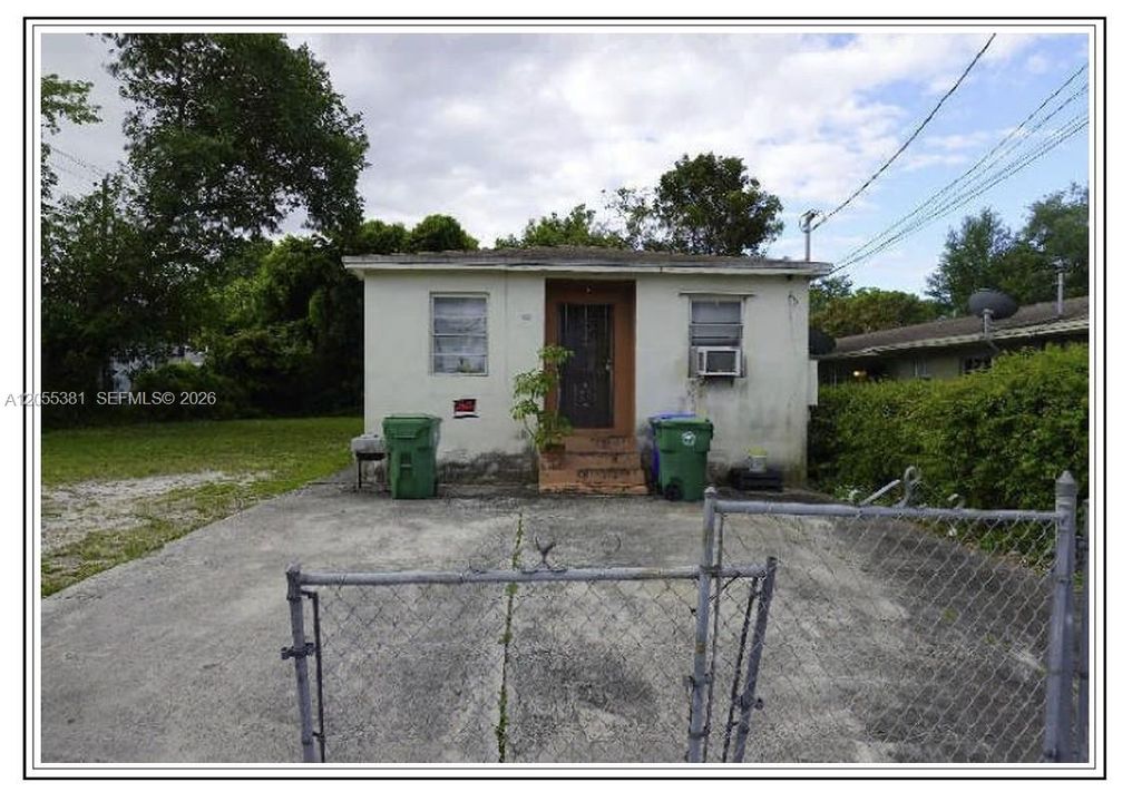 722  Front Building