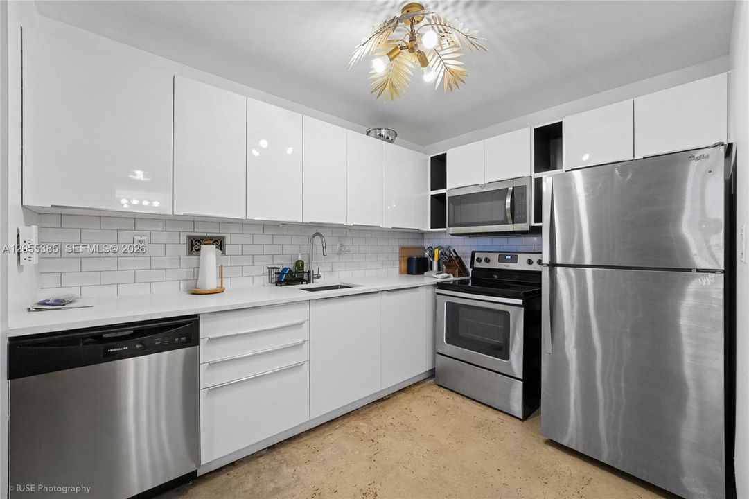 En Venta: $520,000 (0 camas, 1 baños, 660 Pies cuadrados)
