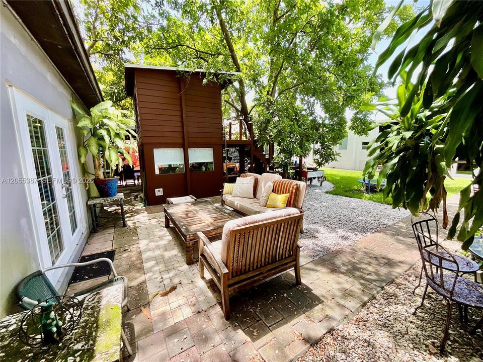 En Venta: $1,200,000 (4 camas, 4 baños, 1908 Pies cuadrados)