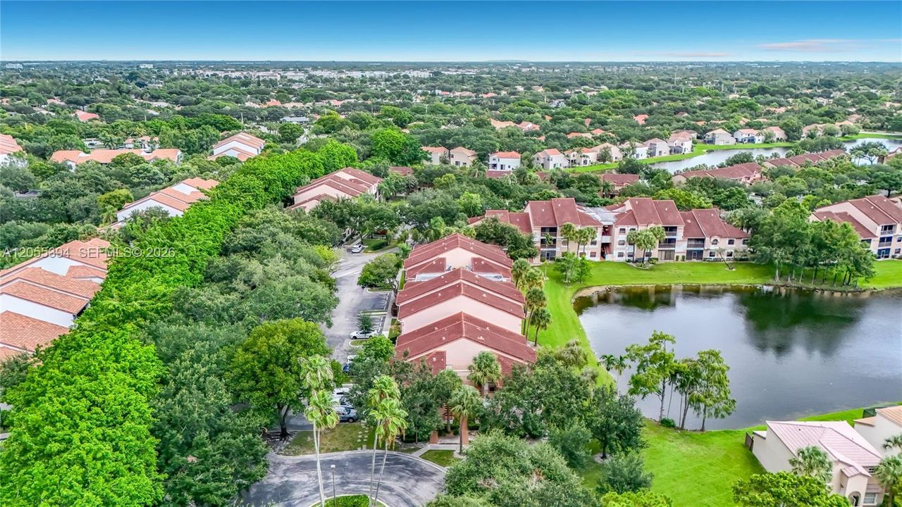 En Venta: $332,500 (3 camas, 2 baños, 1120 Pies cuadrados)