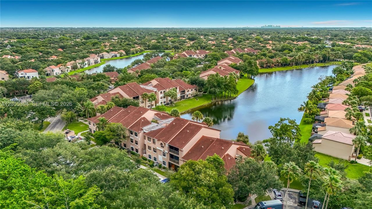 En Venta: $332,500 (3 camas, 2 baños, 1120 Pies cuadrados)