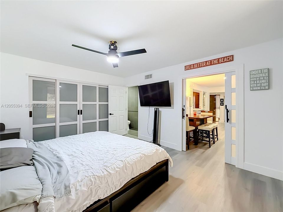 En Venta: $332,500 (3 camas, 2 baños, 1120 Pies cuadrados)