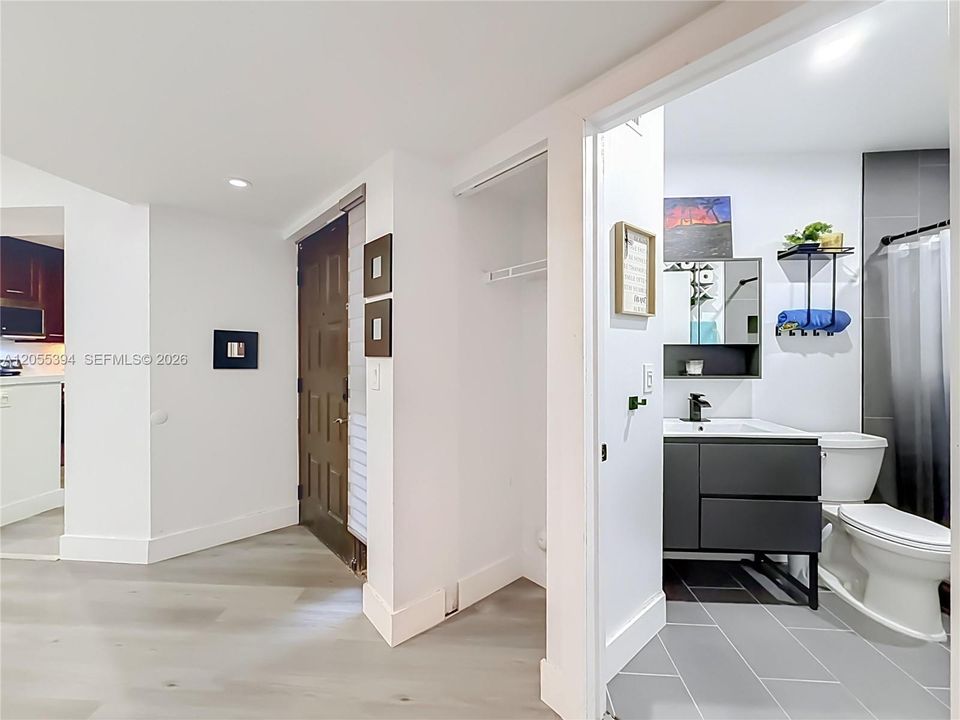En Venta: $332,500 (3 camas, 2 baños, 1120 Pies cuadrados)
