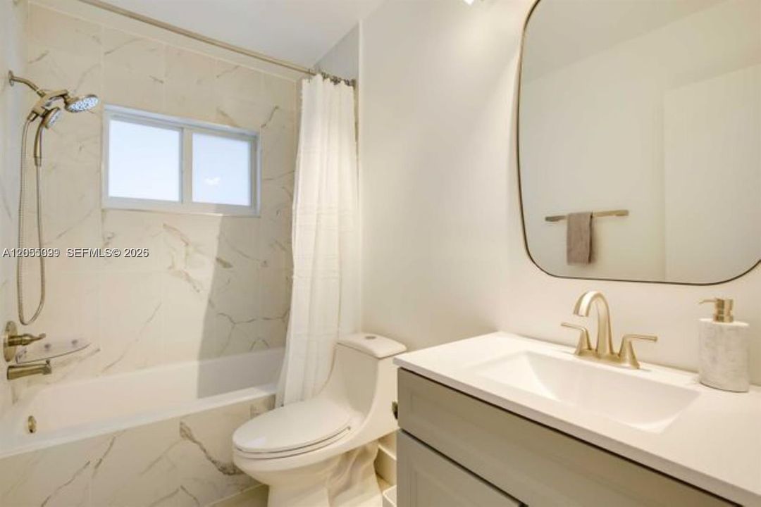 For Rent: $6,500 (4 beds, 3 baths, 1728 Square Feet)