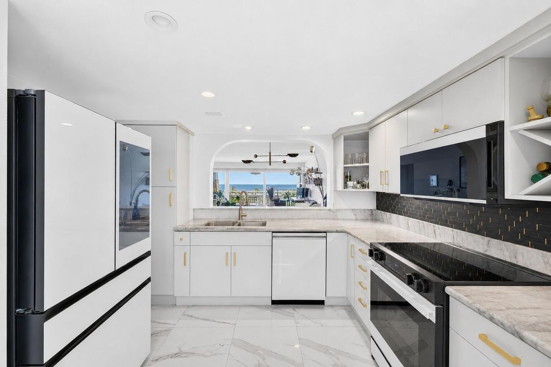 Kitchen 3