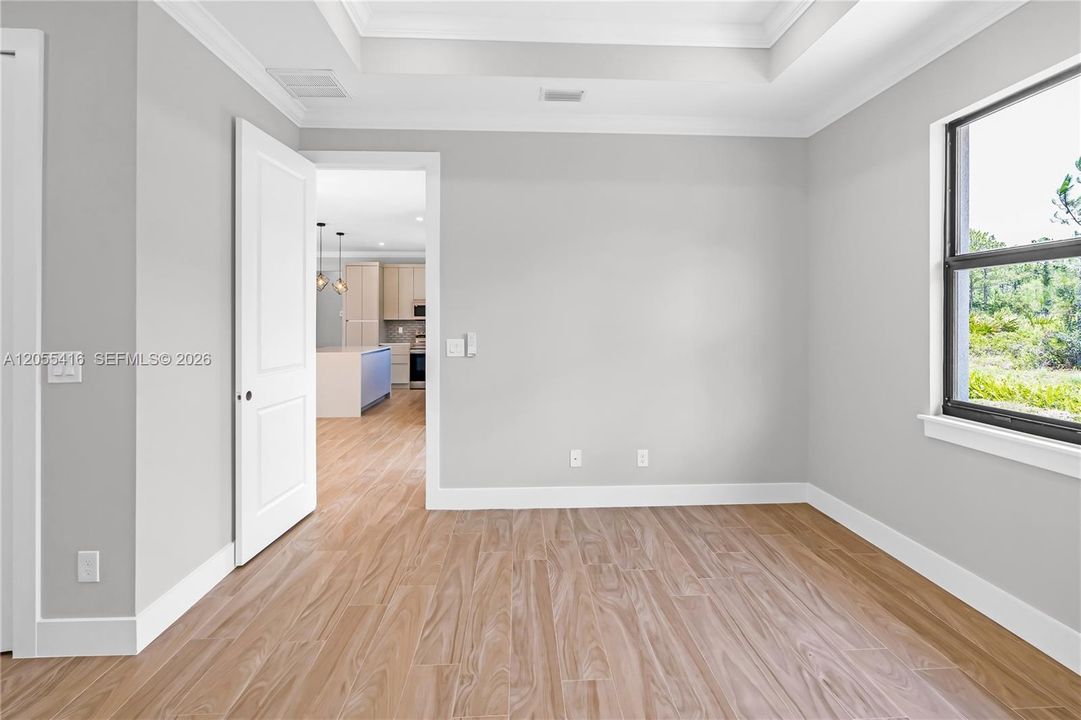 En Venta: $329,000 (4 camas, 2 baños, 0 Pies cuadrados)