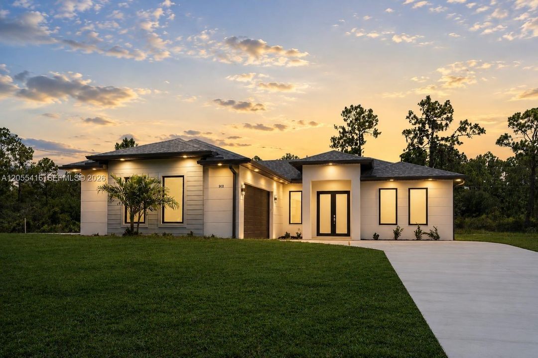 En Venta: $329,000 (4 camas, 2 baños, 0 Pies cuadrados)