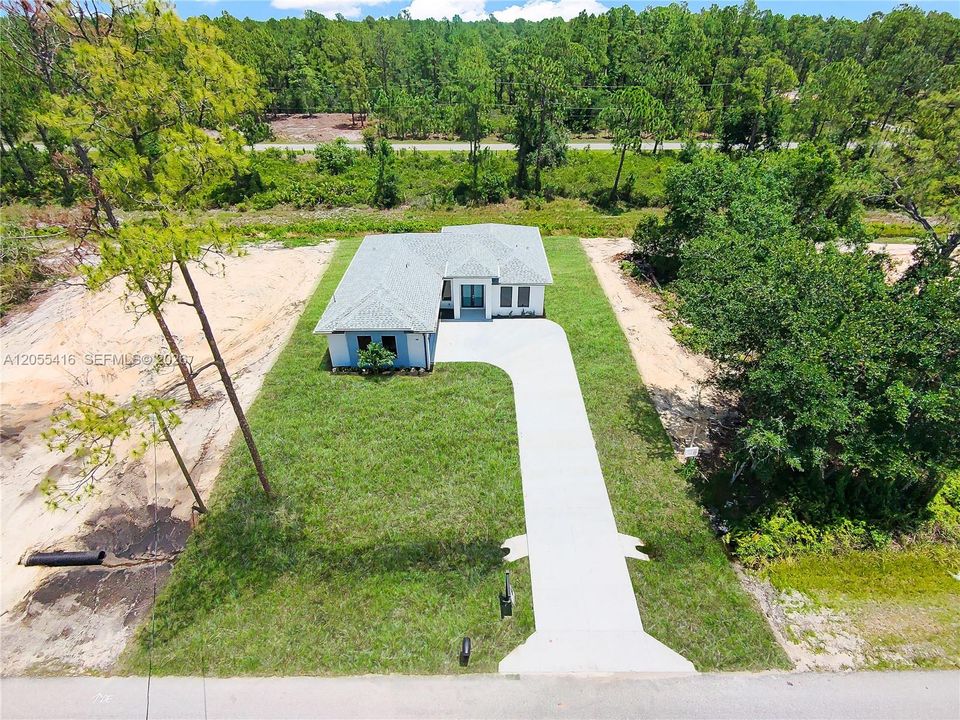 En Venta: $329,000 (4 camas, 2 baños, 0 Pies cuadrados)
