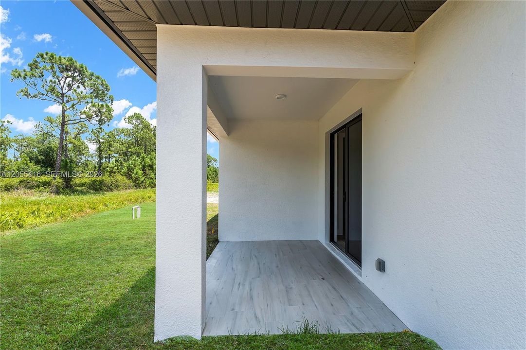 En Venta: $329,000 (4 camas, 2 baños, 0 Pies cuadrados)