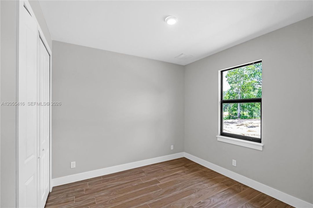 En Venta: $329,000 (4 camas, 2 baños, 0 Pies cuadrados)