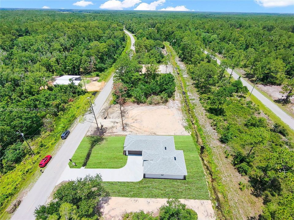 En Venta: $329,000 (4 camas, 2 baños, 0 Pies cuadrados)