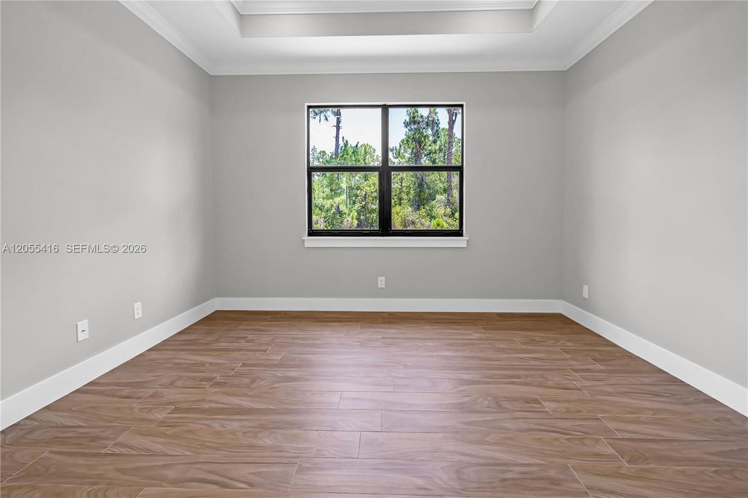 En Venta: $329,000 (4 camas, 2 baños, 0 Pies cuadrados)