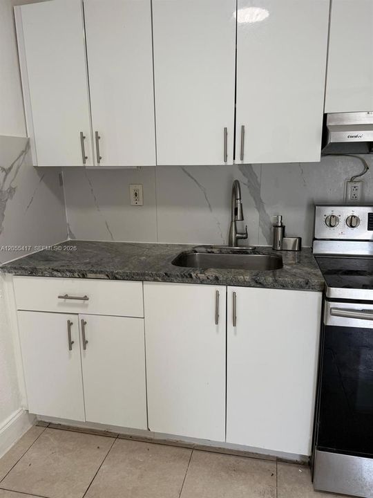 En Renta: $1,800 (2 camas, 1 baños, 1072 Pies cuadrados)