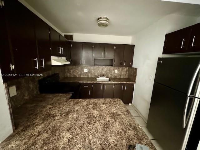 В аренду: $1,400 (1 спален, 1 ванн, 800 Квадратных фут)