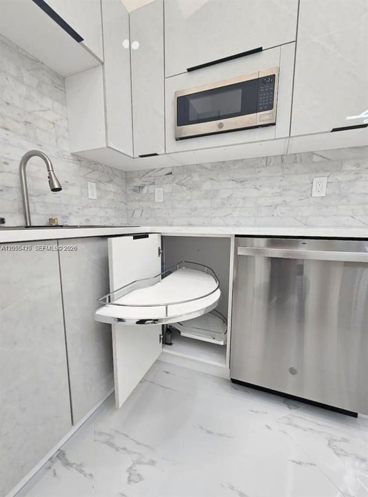 For Sale: $1,289,000 (4 beds, 2 baths, 0 Square Feet)