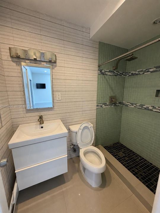 En Renta: $2,700 (2 camas, 2 baños, 4205 Pies cuadrados)