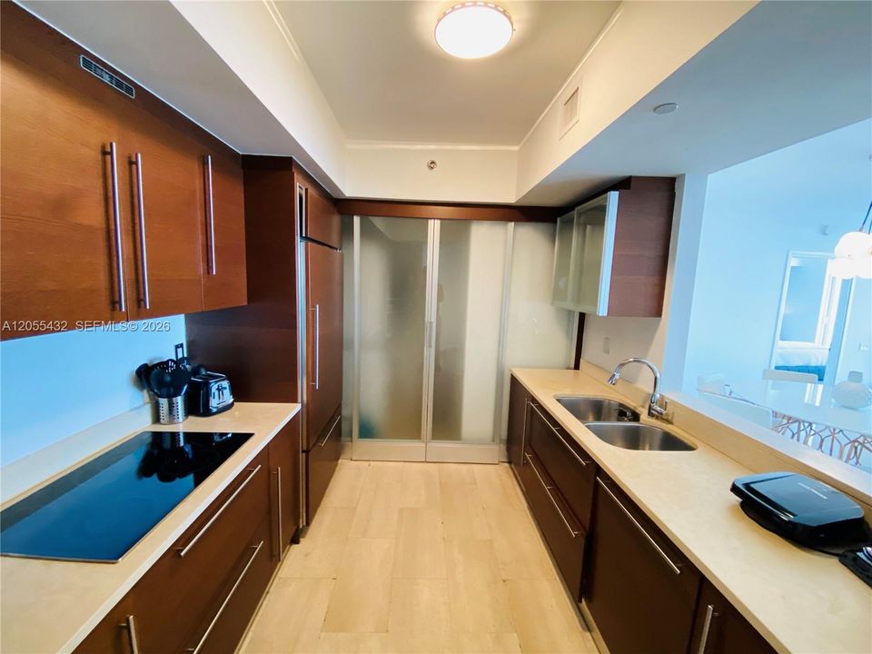 En Renta: $10,000 (2 camas, 2 baños, 1452 Pies cuadrados)