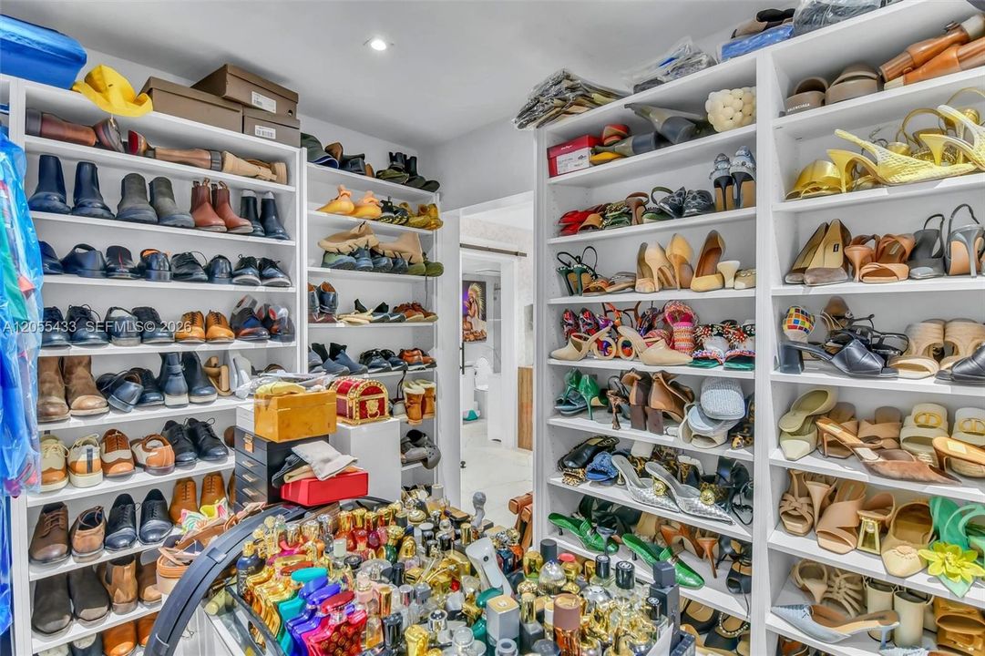 На продажу: $669,999 (0 спален, 0 ванн, 0 Квадратных фут)