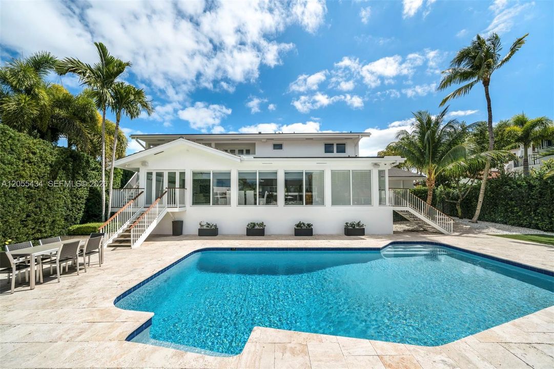 En Venta: $11,250,000 (5 camas, 5 baños, 6606 Pies cuadrados)