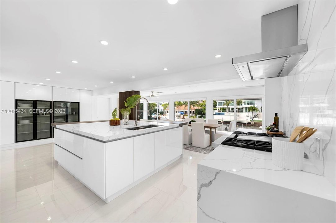 En Venta: $11,250,000 (5 camas, 5 baños, 6606 Pies cuadrados)