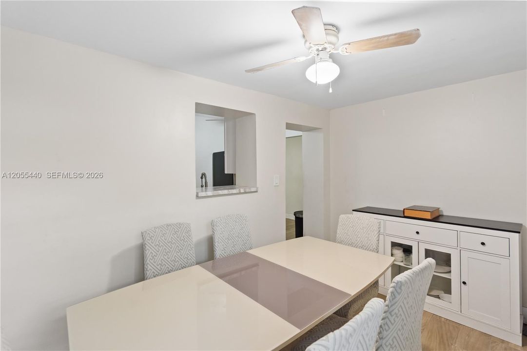 En Venta: $420,000 (3 camas, 1 baños, 1016 Pies cuadrados)