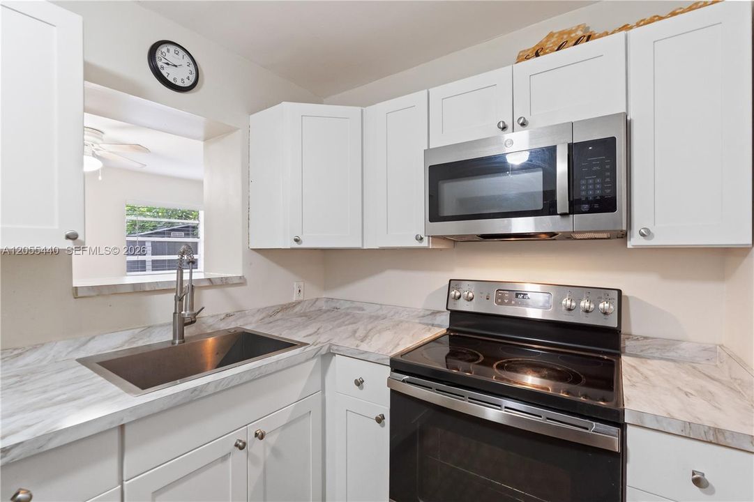 En Venta: $420,000 (3 camas, 1 baños, 1016 Pies cuadrados)