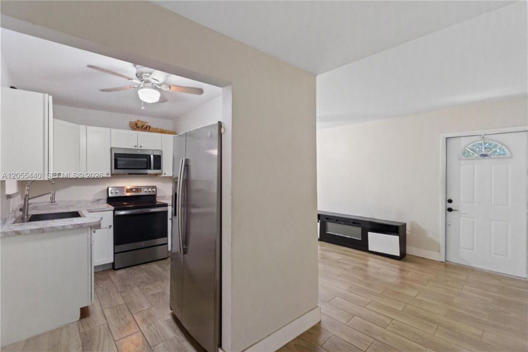 En Venta: $420,000 (3 camas, 1 baños, 1016 Pies cuadrados)