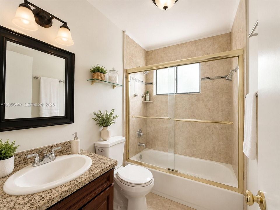For Rent: $2,399 (2 beds, 1 baths, 1056 Square Feet)
