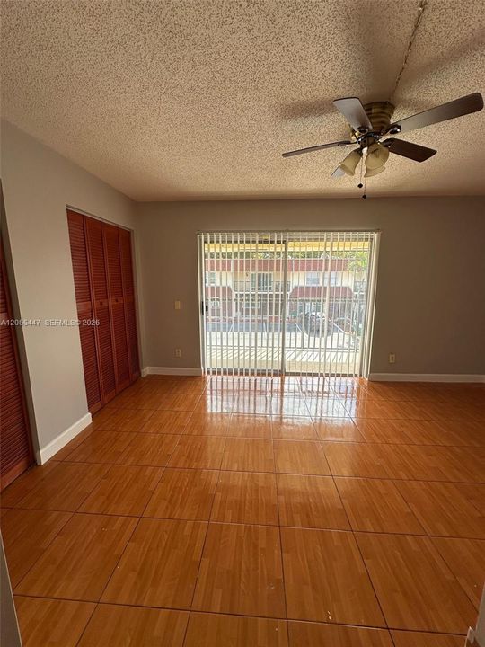 En Venta: $230,000 (2 camas, 1 baños, 1330 Pies cuadrados)