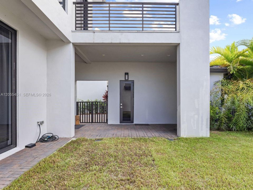 En Venta: $1,999,999 (4 camas, 4 baños, 3995 Pies cuadrados)