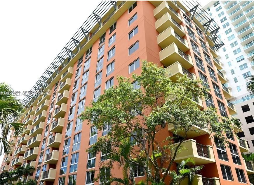 В аренду: $2,500 (1 спален, 1 ванн, 680 Квадратных фут)