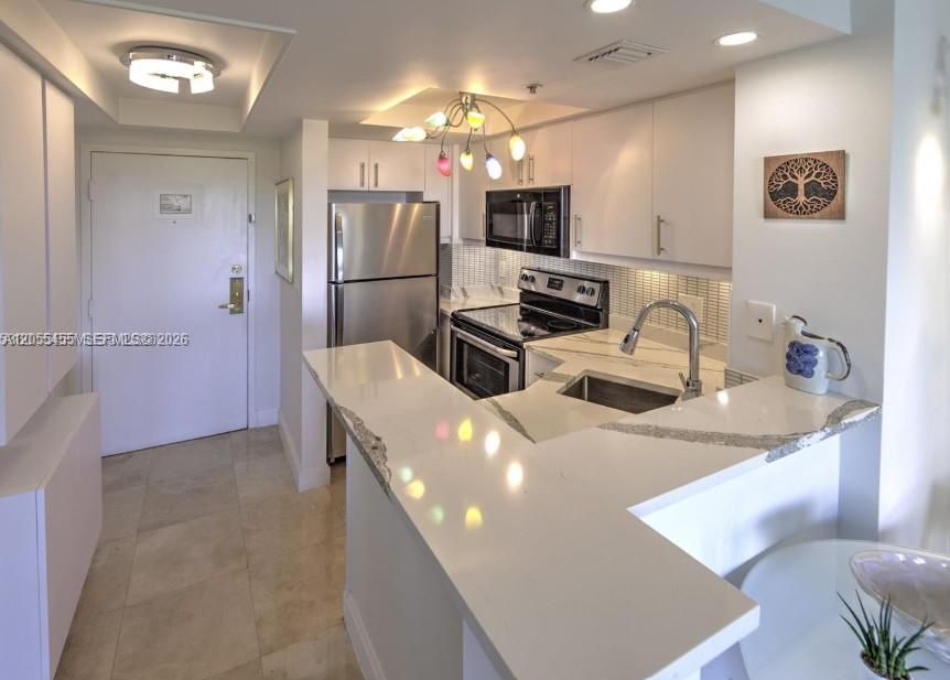 В аренду: $2,500 (1 спален, 1 ванн, 680 Квадратных фут)