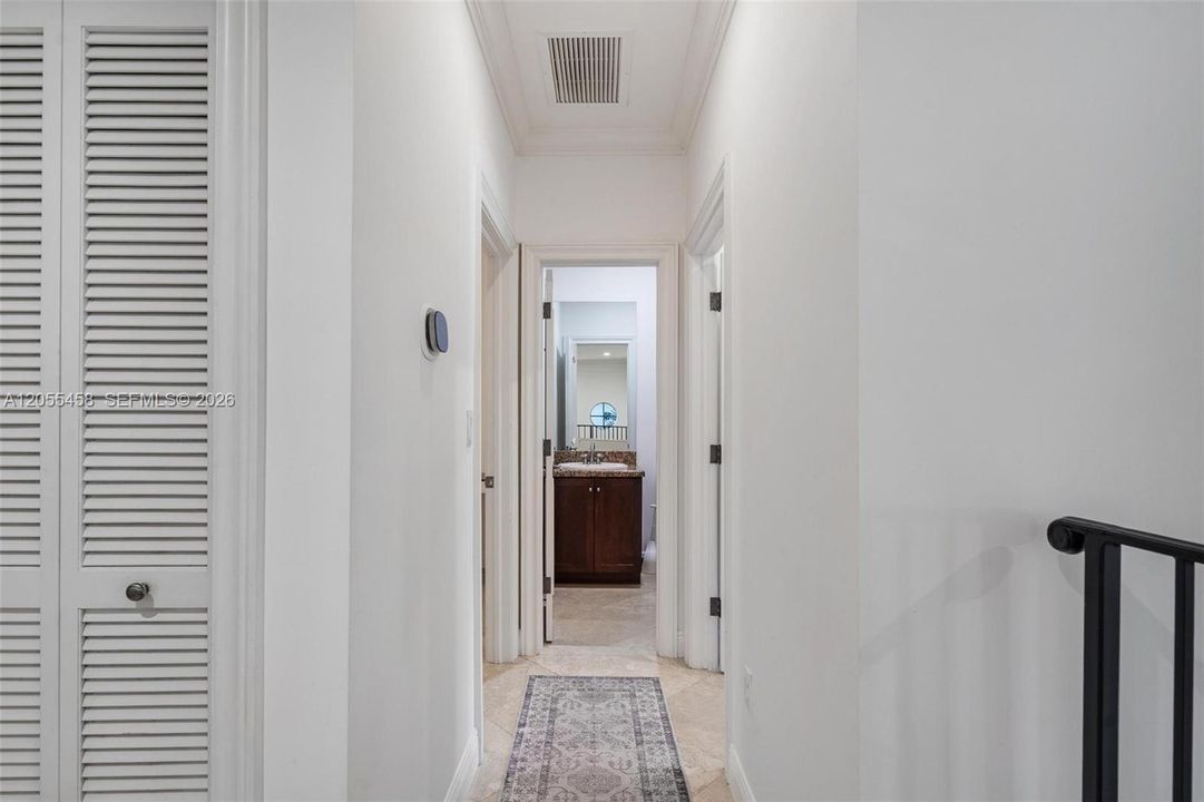 На продажу: $1,099,000 (3 спален, 2 ванн, 2249 Квадратных фут)