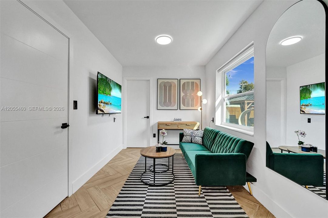 В аренду: $4,950 (4 спален, 3 ванн, 1260 Квадратных фут)