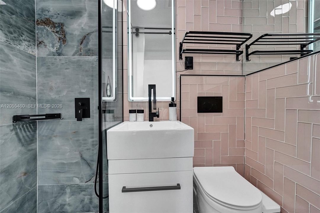 В аренду: $4,950 (4 спален, 3 ванн, 1260 Квадратных фут)