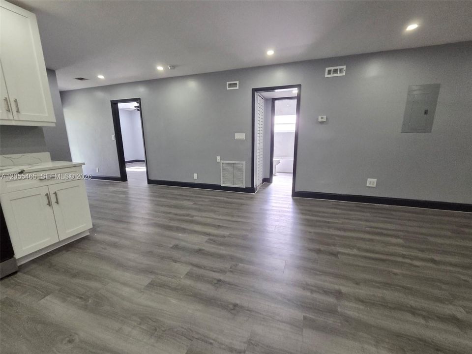 For Rent: $2,900 (3 beds, 2 baths, 0 Square Feet)
