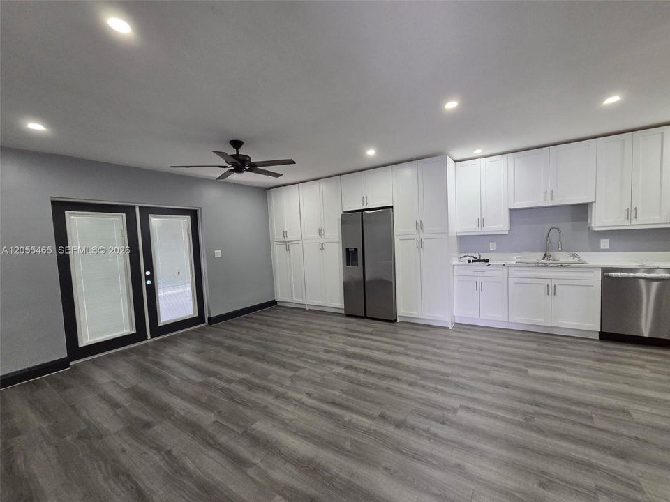 For Rent: $2,900 (3 beds, 2 baths, 0 Square Feet)