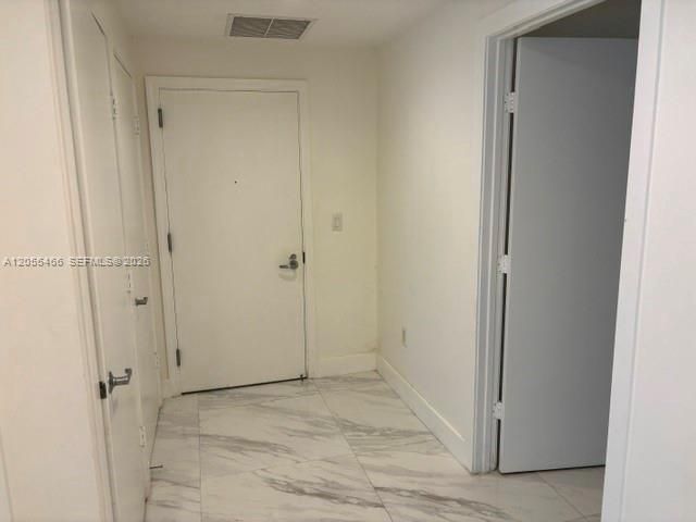 На продажу: $489,900 (2 спален, 2 ванн, 1288 Квадратных фут)